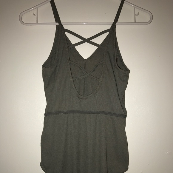 Olive Criss Cross Back Bodysuit - Picture 2 of 6